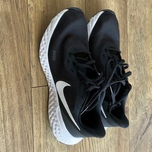 Nike women’s shoes